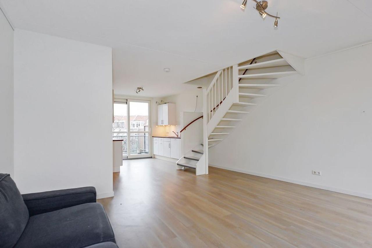 4-kamer appartement met terras in Delft - Afbeelding 10