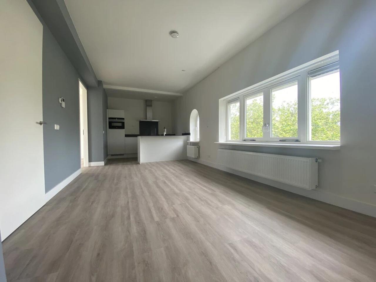 2-kamerappartement op de 3e in Hillesluis - Afbeelding 1