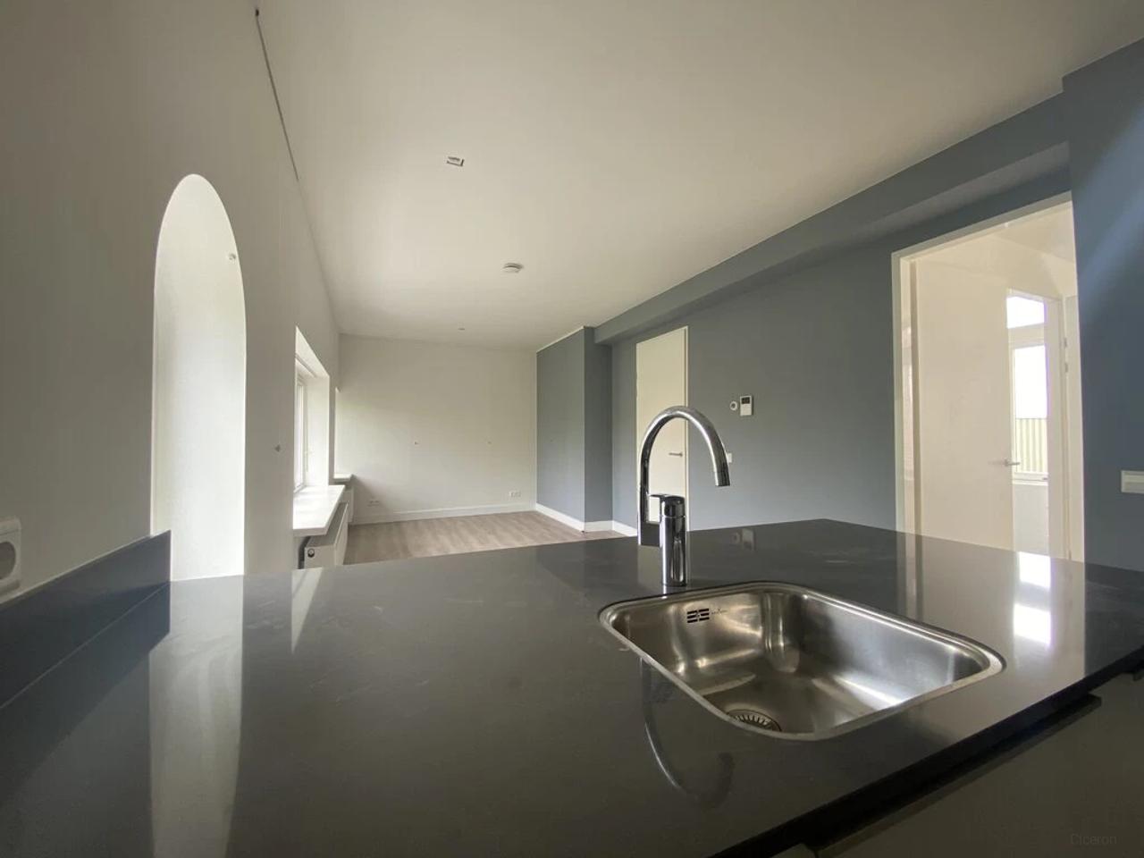 2-kamerappartement op de 3e in Hillesluis - Afbeelding 6
