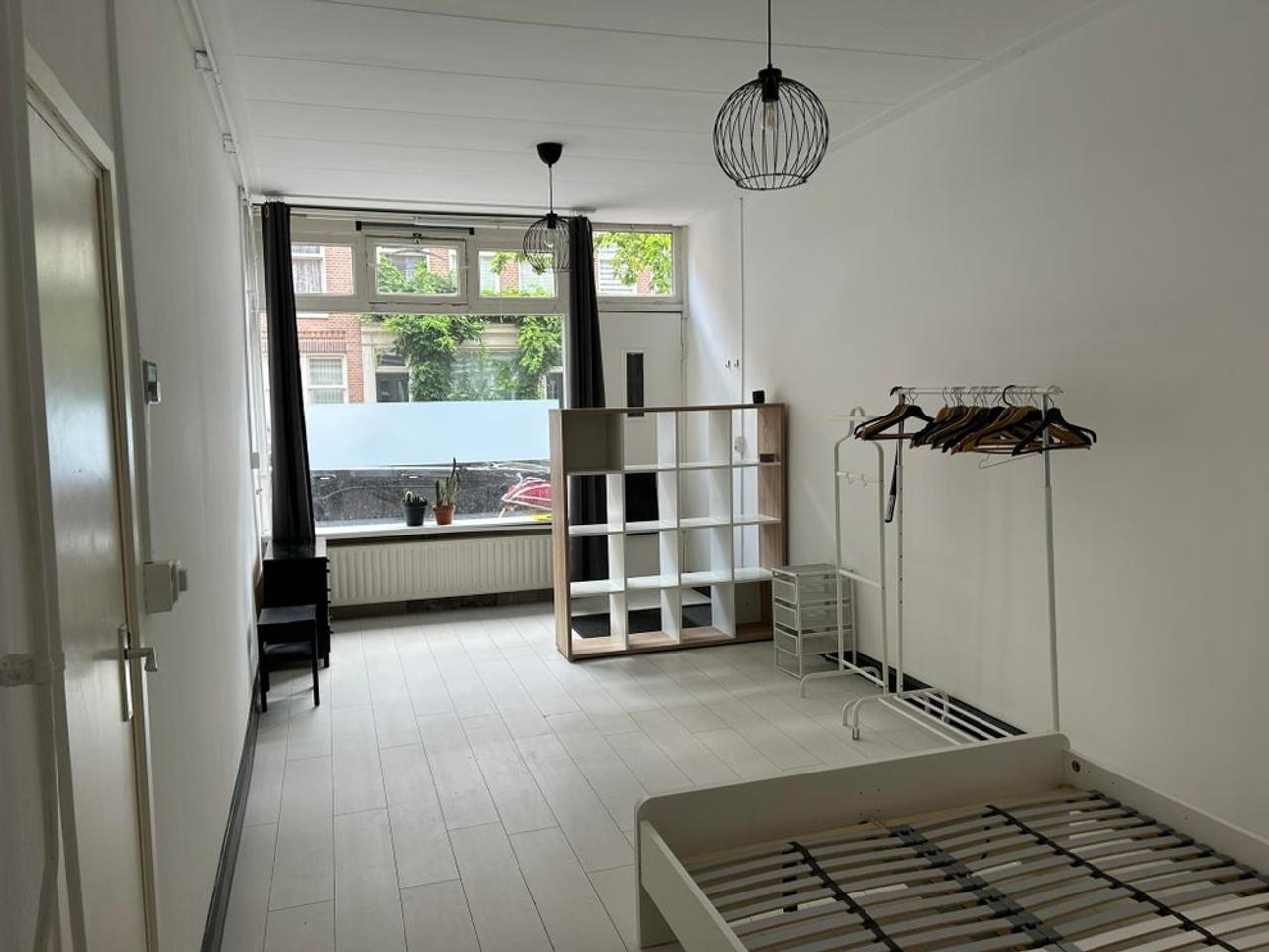 2-kamerappartement met tuin in Westerpark - Afbeelding 3