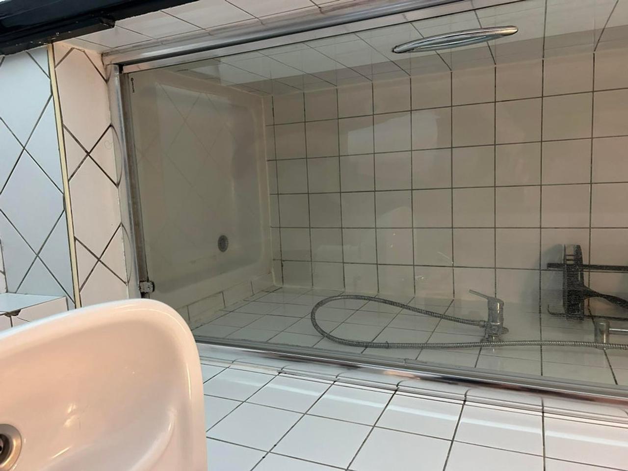 2-kamerappartement met tuin in Westerpark - Afbeelding 8
