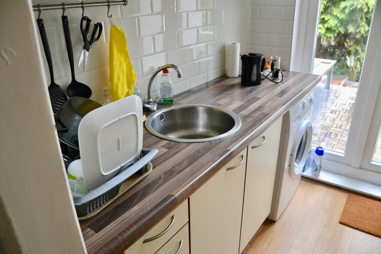 Gemeubileerd 3-kamerappartement met balkon - Afbeelding 17