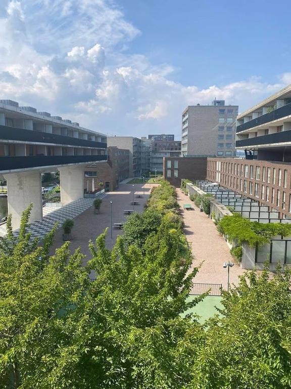 Licht appartement met uitzicht op het IJmeer - Afbeelding 10