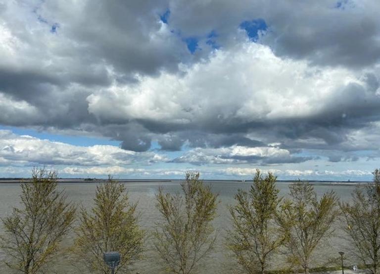 Licht appartement met uitzicht op het IJmeer - Afbeelding 12