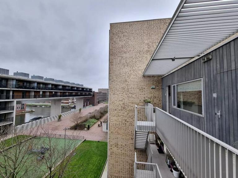 Licht appartement met uitzicht op het IJmeer - Afbeelding 13