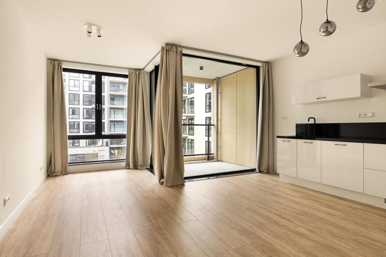 1-slaapkamerappartement met loggia in Hyde Park - Afbeelding 1