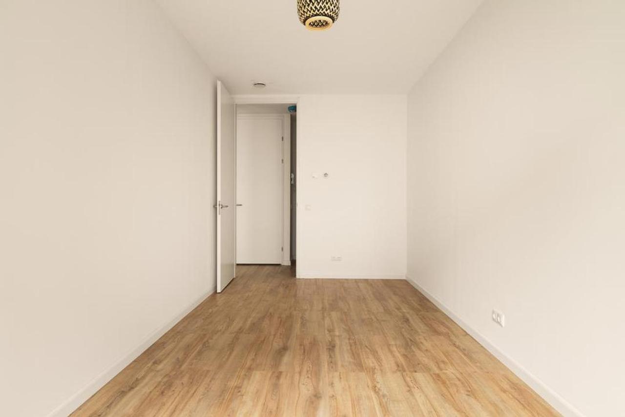 1-slaapkamerappartement met loggia in Hyde Park - Afbeelding 8