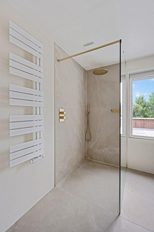 Licht 3-kamerappartement aan de Looiersgracht - Afbeelding 12