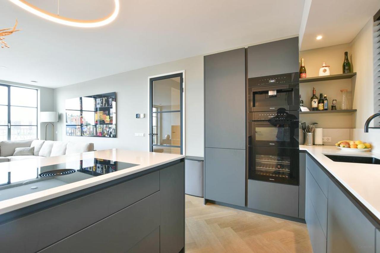Penthouse met groot balkon op Oostenburg - Afbeelding 11