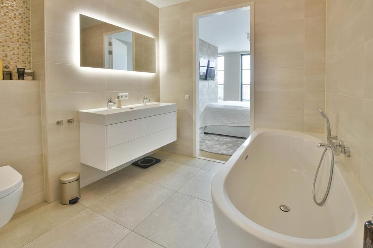 Penthouse met groot balkon op Oostenburg - Afbeelding 20