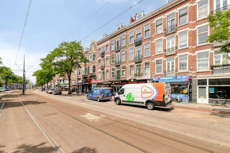 Student Studio with French Balcony in Rotterdam - Image 15