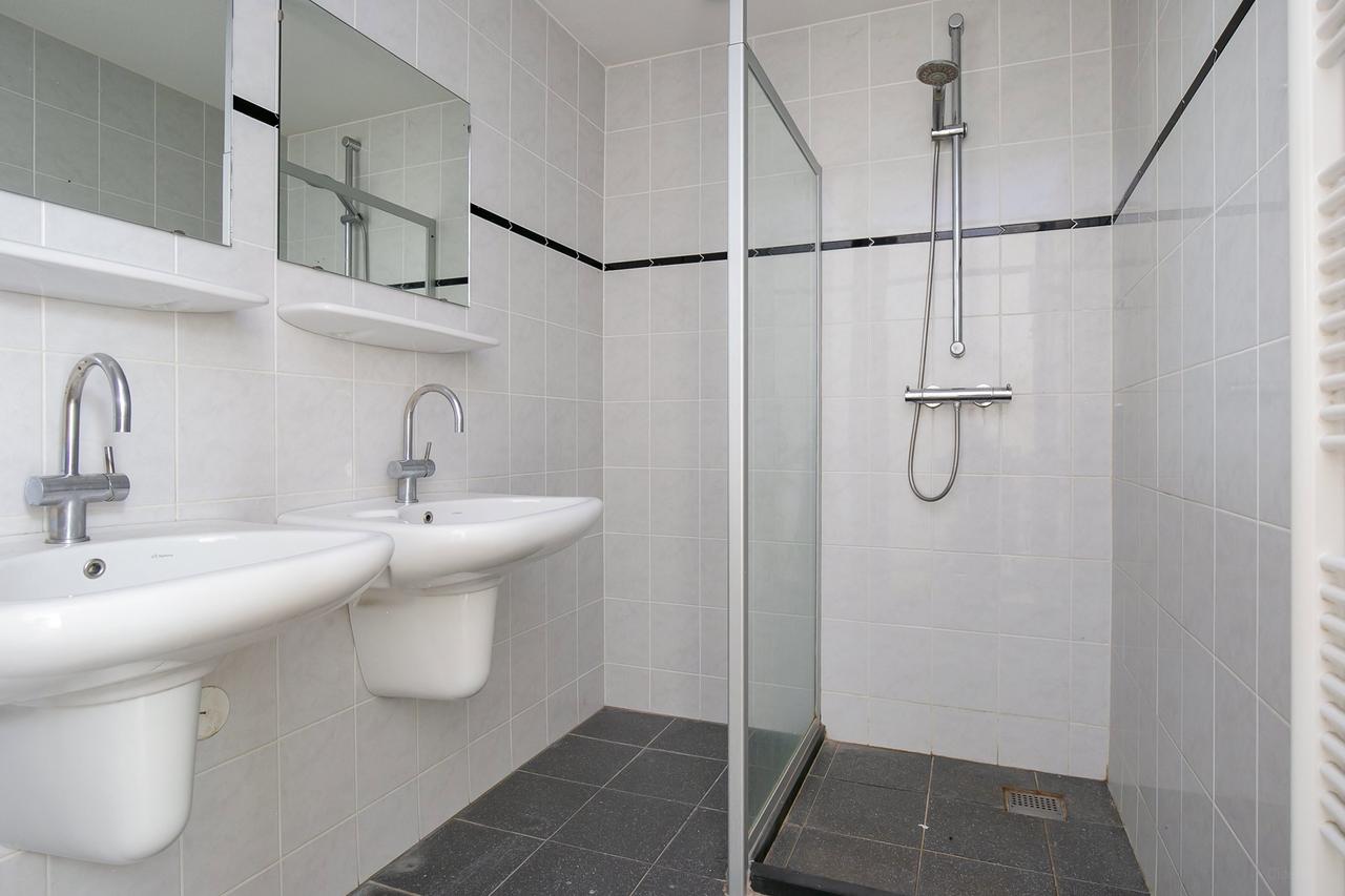 105 m² Apartment near Kronenburgerpark - Image 15