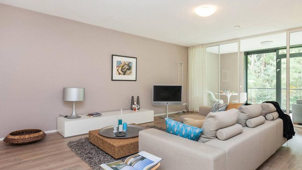 145 m² appartement met balkon en garage - Afbeelding 3