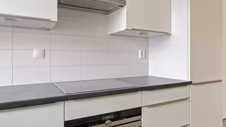 Appartement met balkon in Middenhoven