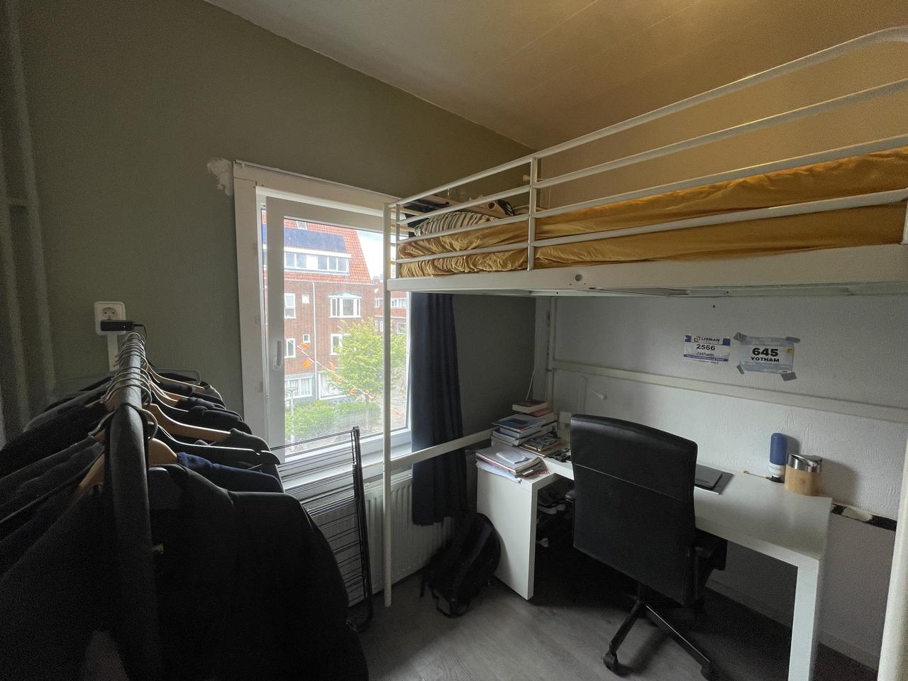 Kamer met balkon in Rivierenbuurt - Afbeelding 5
