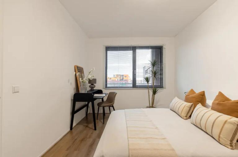 Licht 3-kamerappartement met balkon - Afbeelding 15