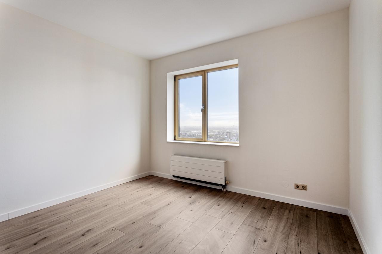 111 m² appartement met lift aan de Blaak - Afbeelding 4