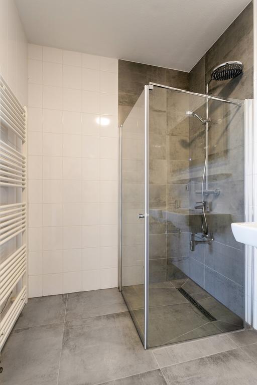 111 m² appartement met lift aan de Blaak - Afbeelding 5