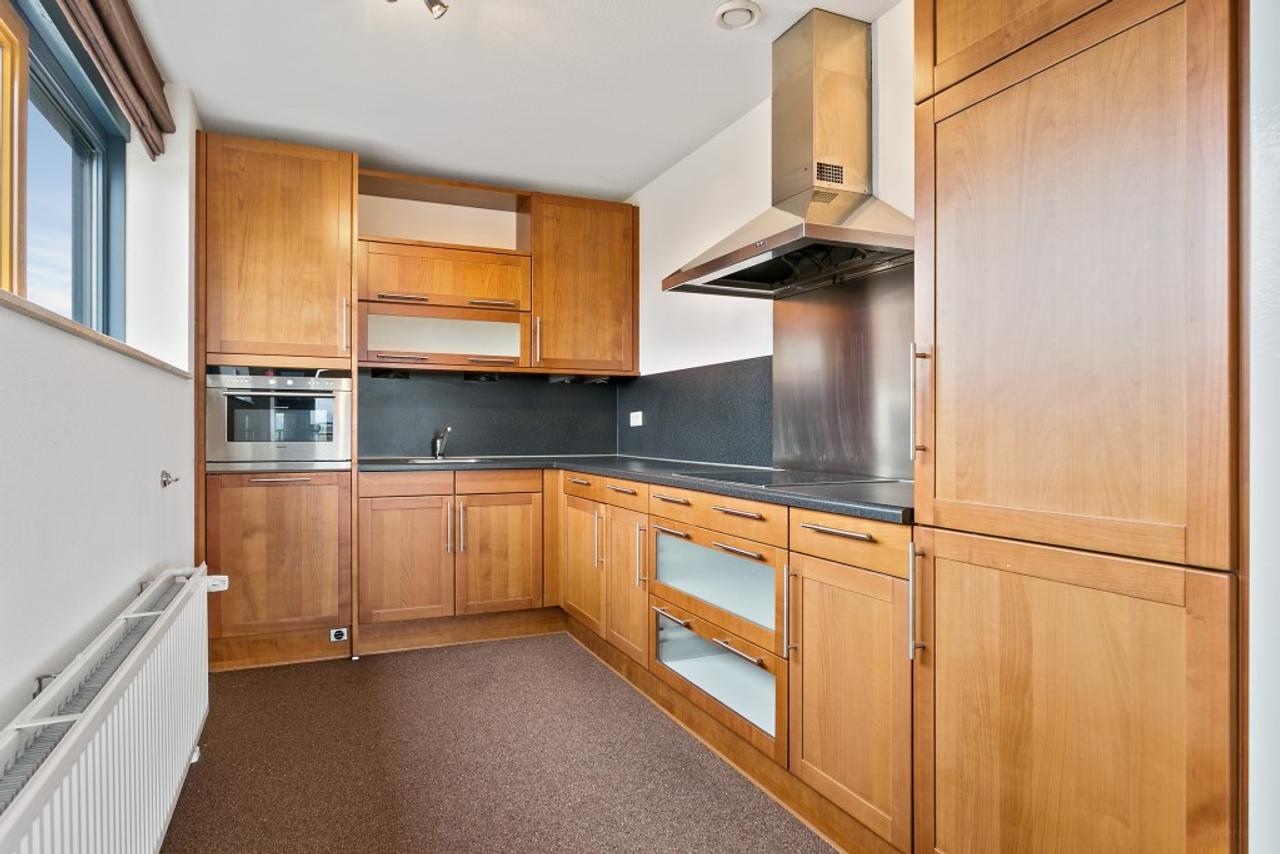 2-slaapkamerappartement met zonnig balkon - Afbeelding 7