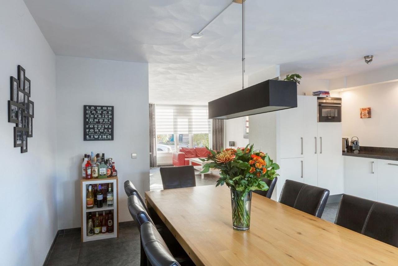 Uitgebouwde hoekwoning met tuin in Acht - Afbeelding 8