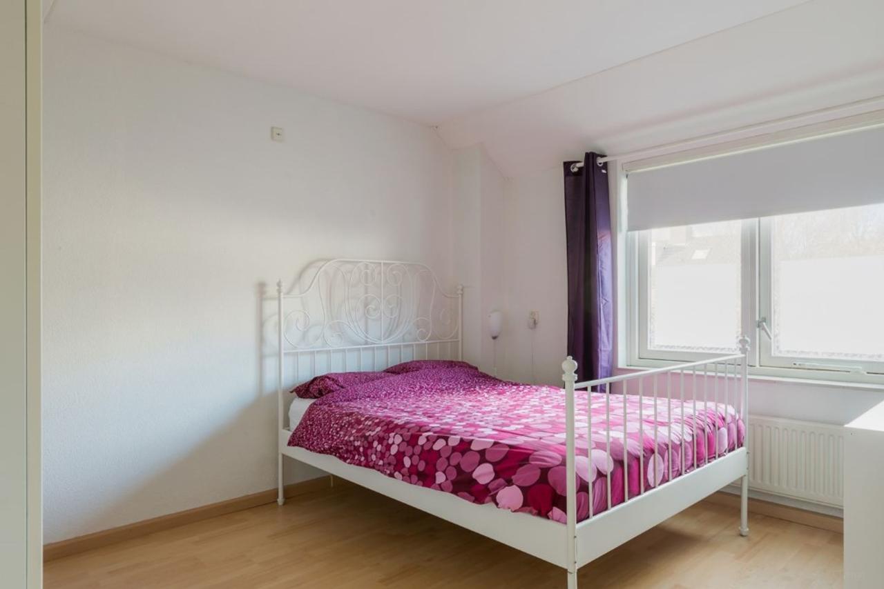 Uitgebouwde hoekwoning met tuin in Acht - Afbeelding 15