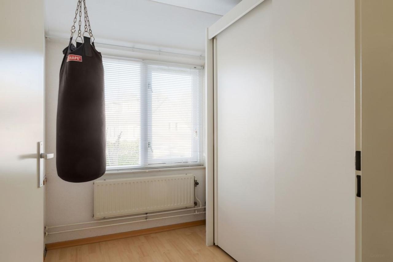 Uitgebouwde hoekwoning met tuin in Acht - Afbeelding 16