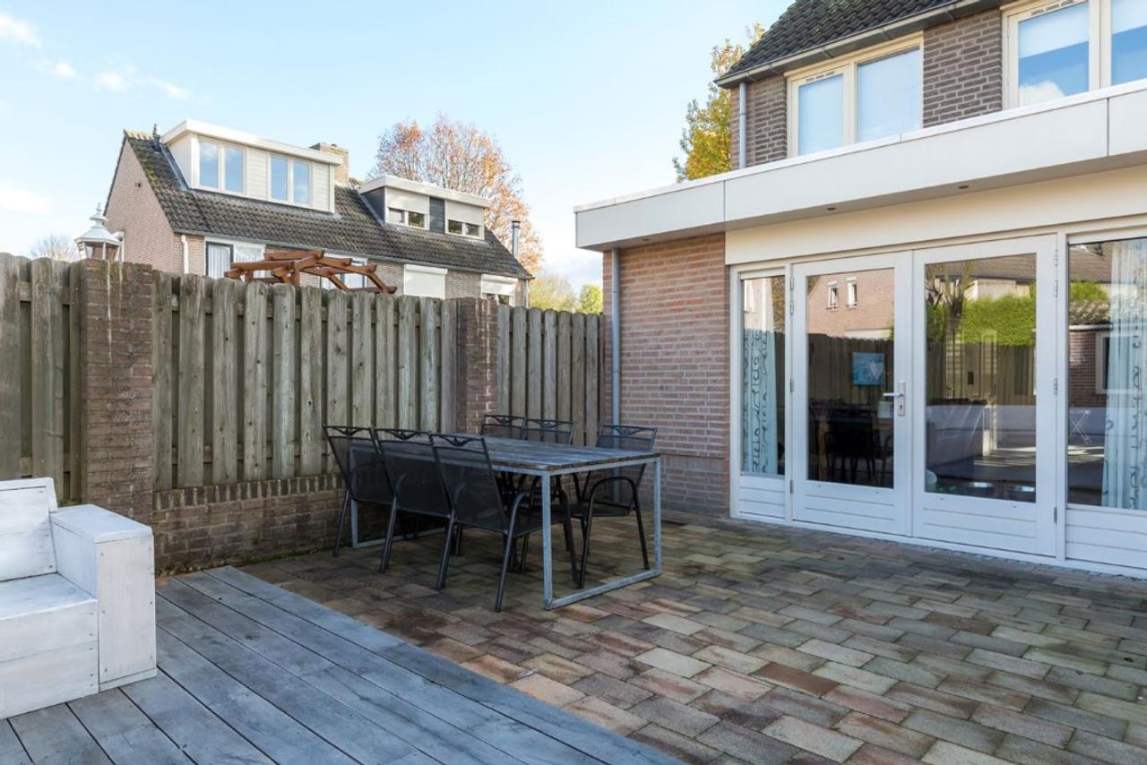 Uitgebouwde hoekwoning met tuin in Acht - Afbeelding 22