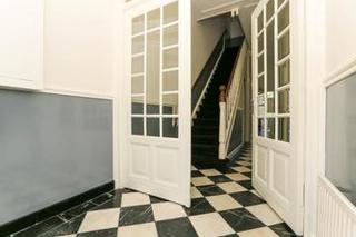 6-slaapkamer gezinswoning met zonnige tuin - Afbeelding 9