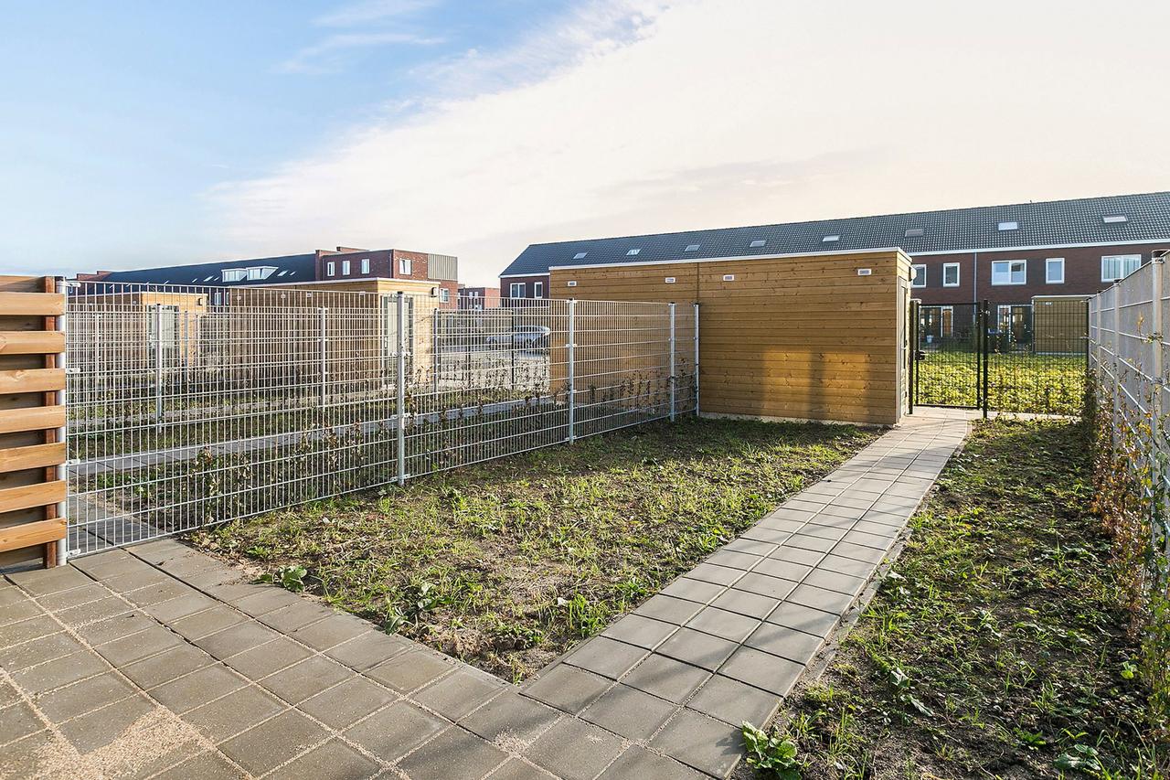 117 m² huis met tuin en eigen parkeerplek - Afbeelding 16