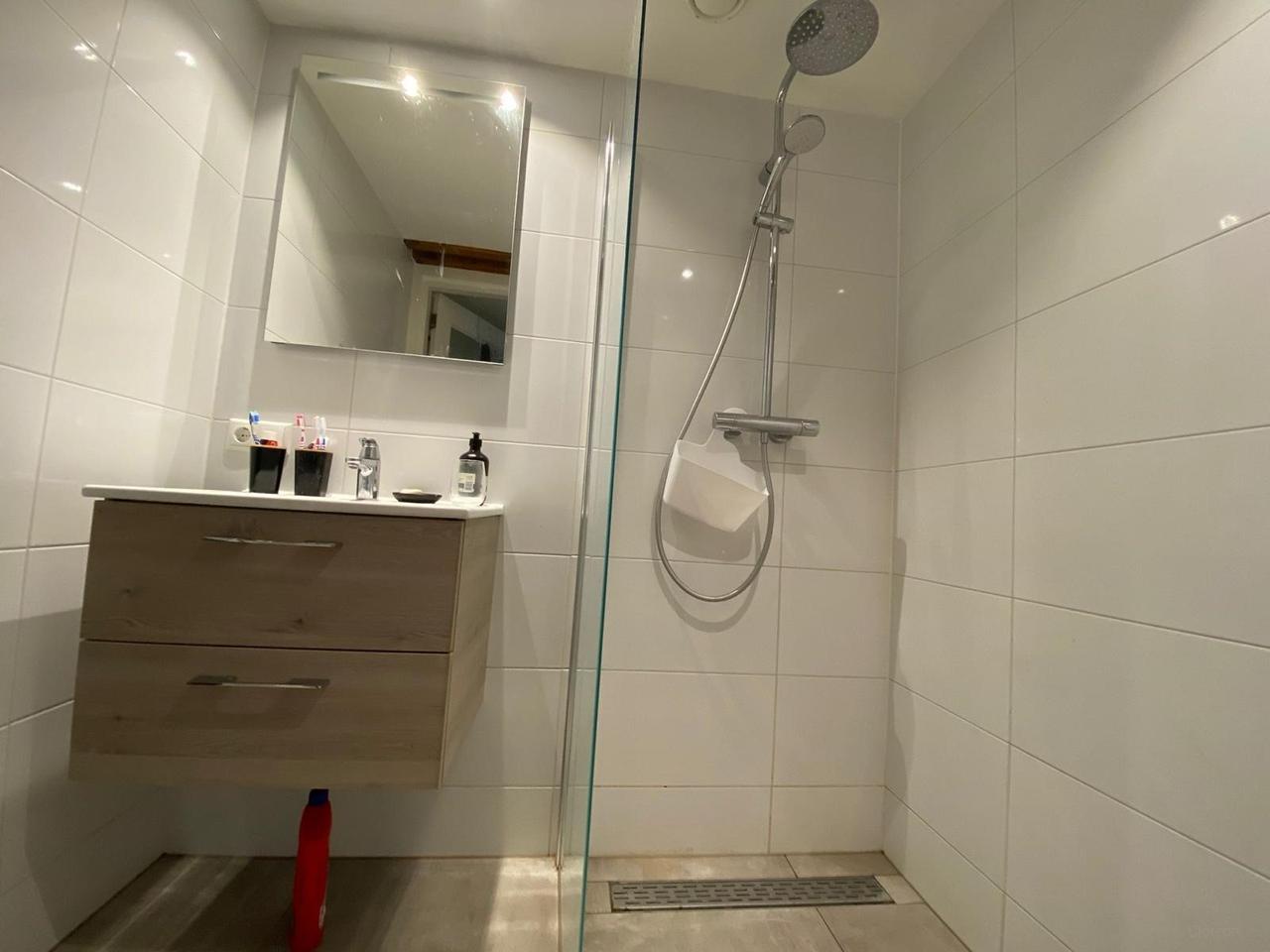 Split level appartement met balkon in centrum - Afbeelding 10