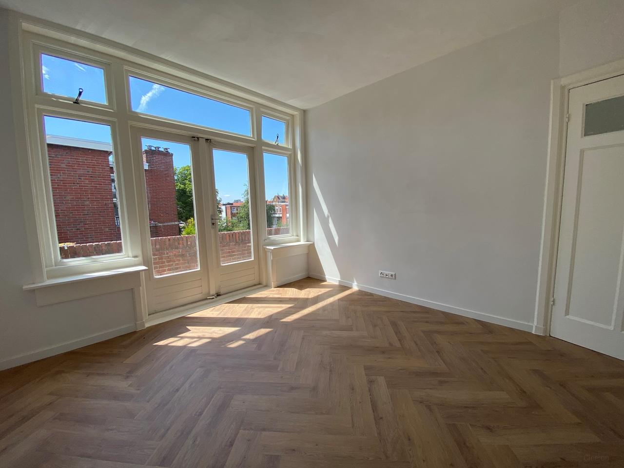 Studentenkamer met balkon in Professorenbuurt - Afbeelding 3