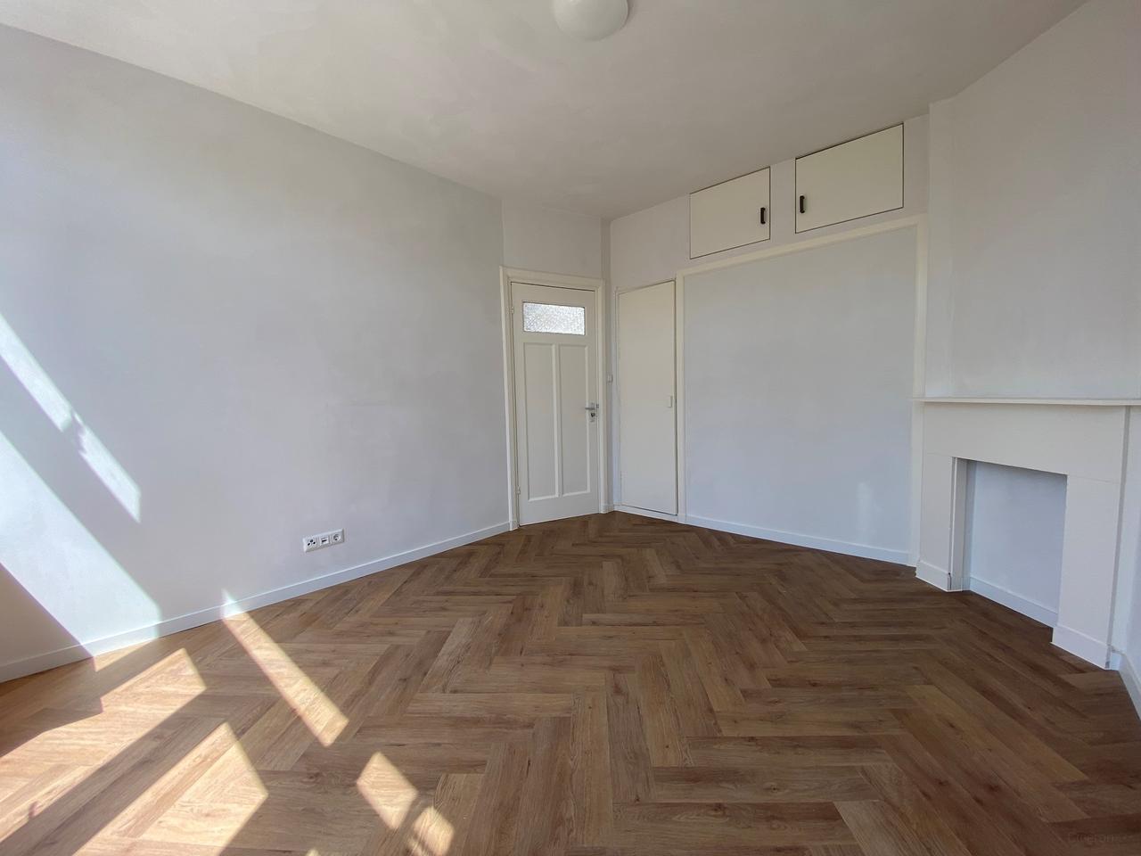 Studentenkamer met balkon in Professorenbuurt - Afbeelding 4
