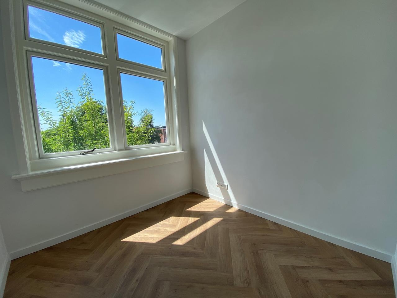 Studentenkamer met balkon in Professorenbuurt - Afbeelding 10