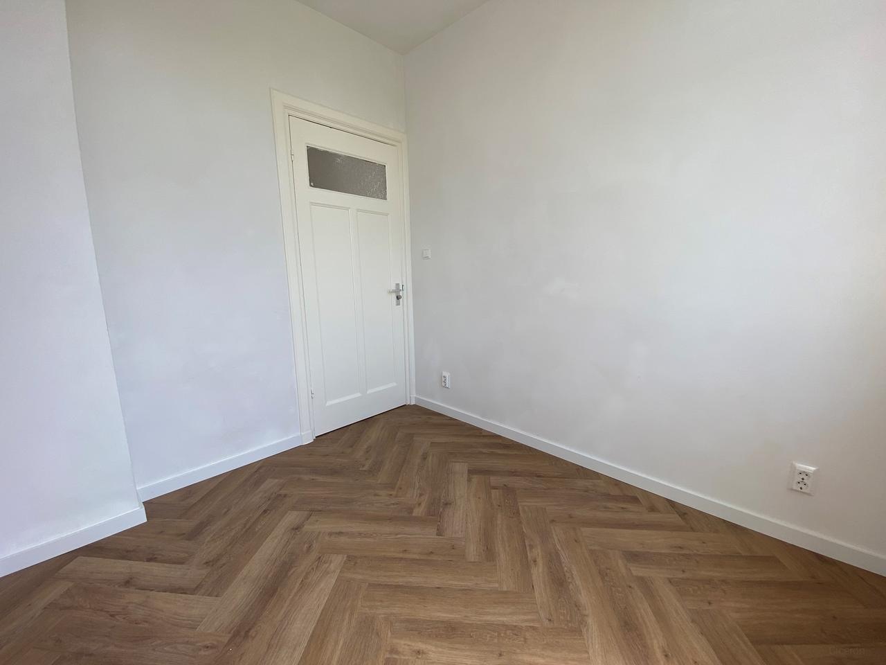 Studentenkamer met balkon in Professorenbuurt - Afbeelding 11
