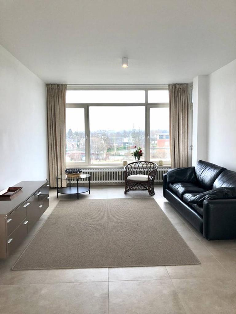 Furnished 2-Bedroom Apartment with Balcony - Image 2