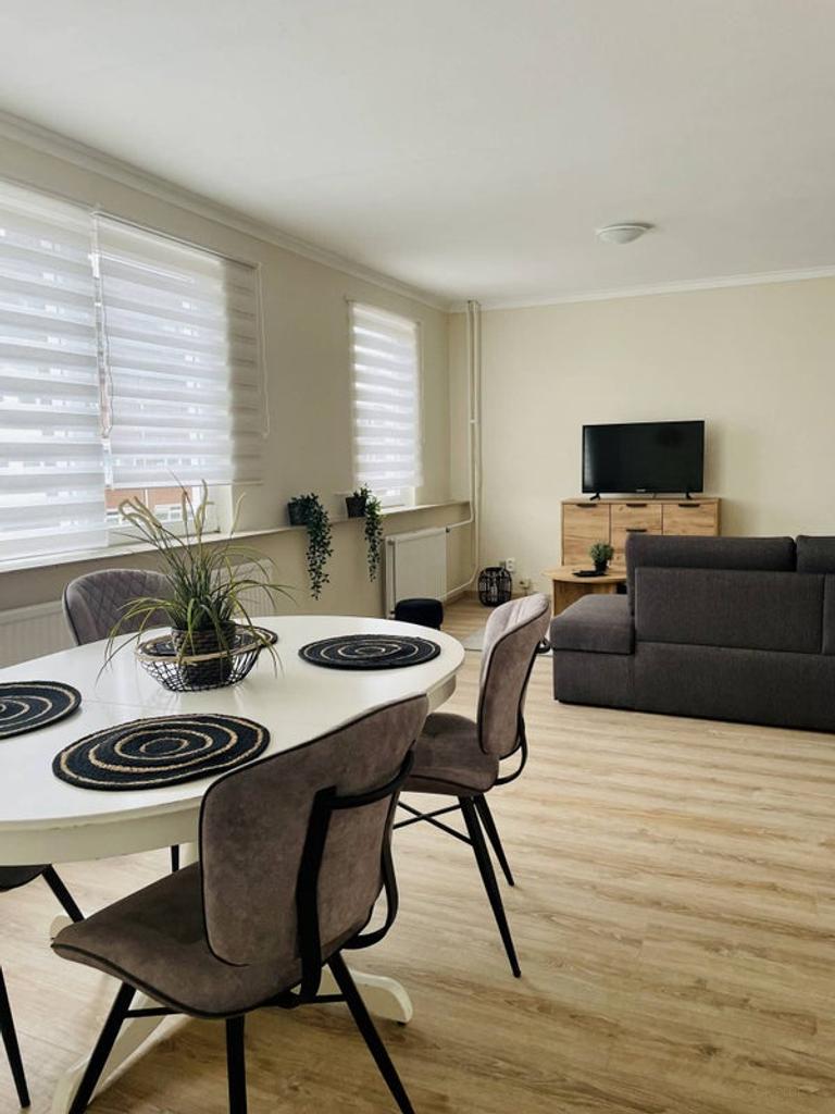 Gemeubileerd 3-slaapkamerappartement in Heer - Afbeelding 1