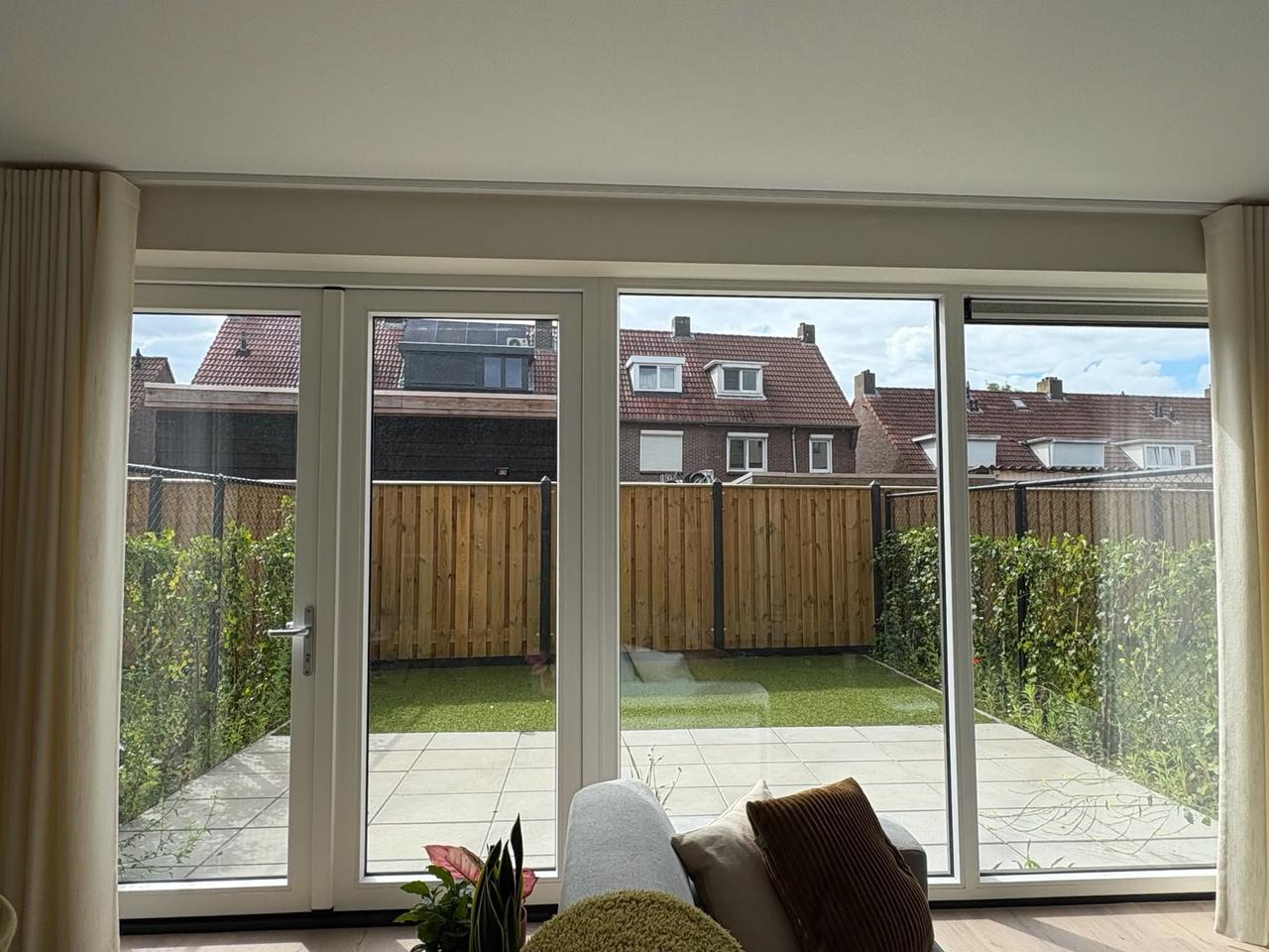 Nieuw 1-slaapkamerappartement met balkon - Afbeelding 7