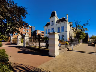 Monumental Living in Central Geldrop