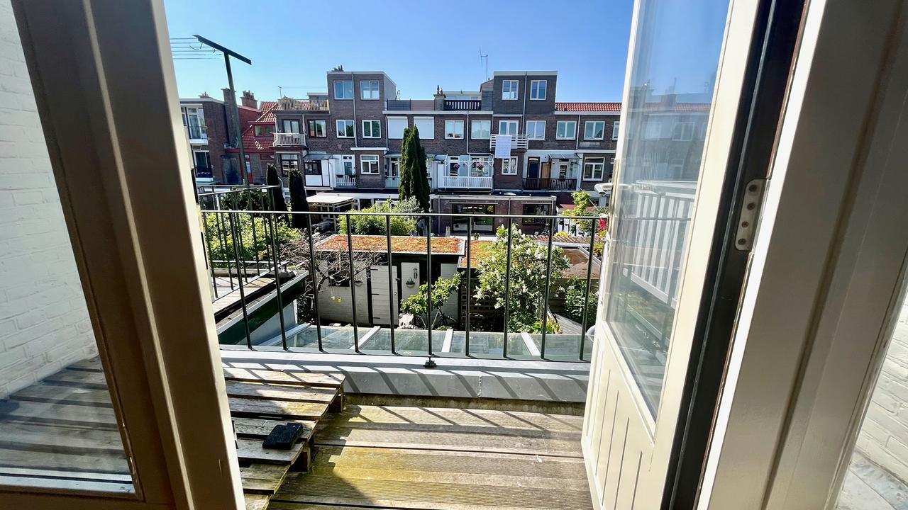 Gemeubileerd gezinshuis met tuin in Loosduinen - Afbeelding 21