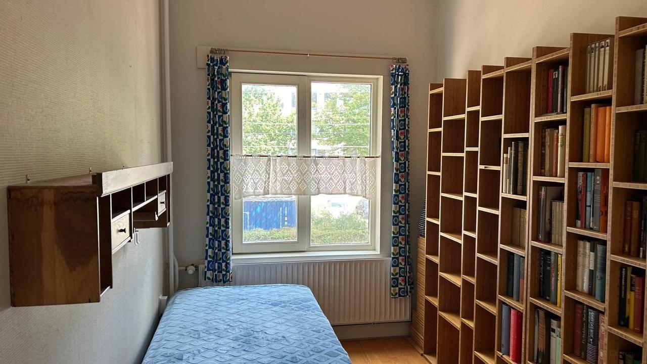 Gemeubileerd familiehuis met tuin, 4 slaapkamers - Afbeelding 13