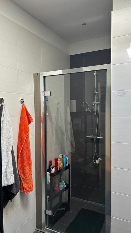 Gemeubileerd familiehuis met tuin, 4 slaapkamers - Afbeelding 22