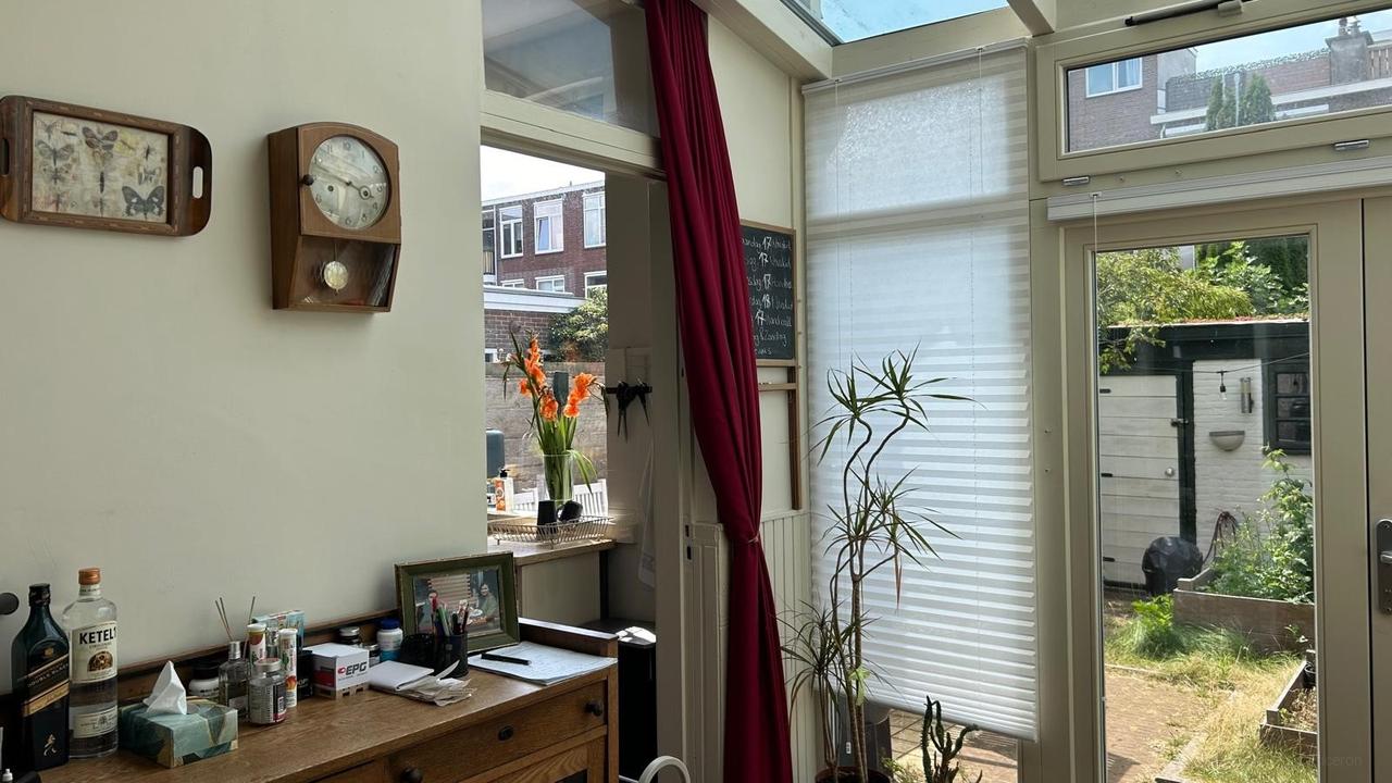 Gemeubileerd familiehuis met tuin, 4 slaapkamers - Afbeelding 38