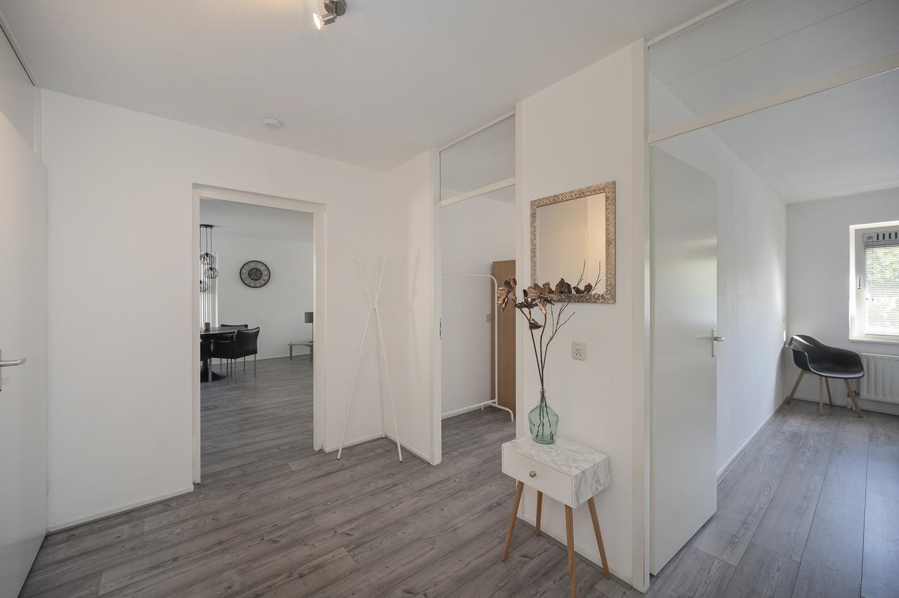 3-kamerappartement met loggia bij station - Afbeelding 7