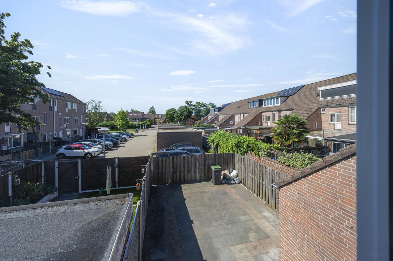 Gemeubileerde hoekwoning met tuin in Stedenwijk - Afbeelding 12