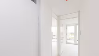 Balkon en lift in nieuw appartement