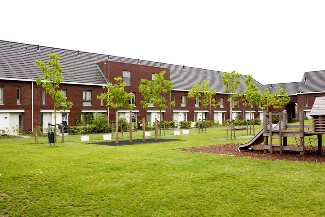 6-kamer gezinswoning met tuin in Nootdorp - Afbeelding 1