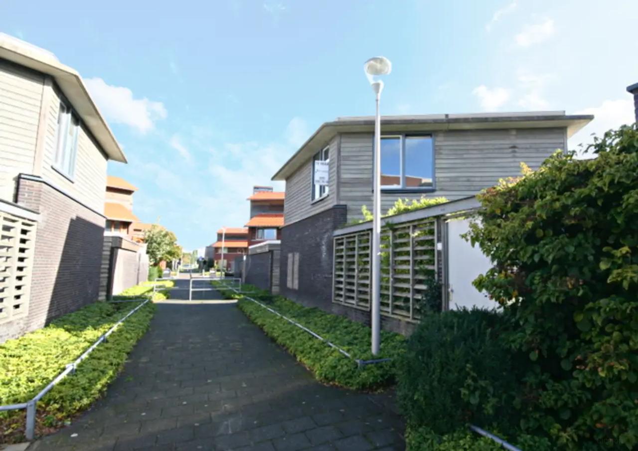 114 m² wonen met patio op zuidwesten - Afbeelding 1