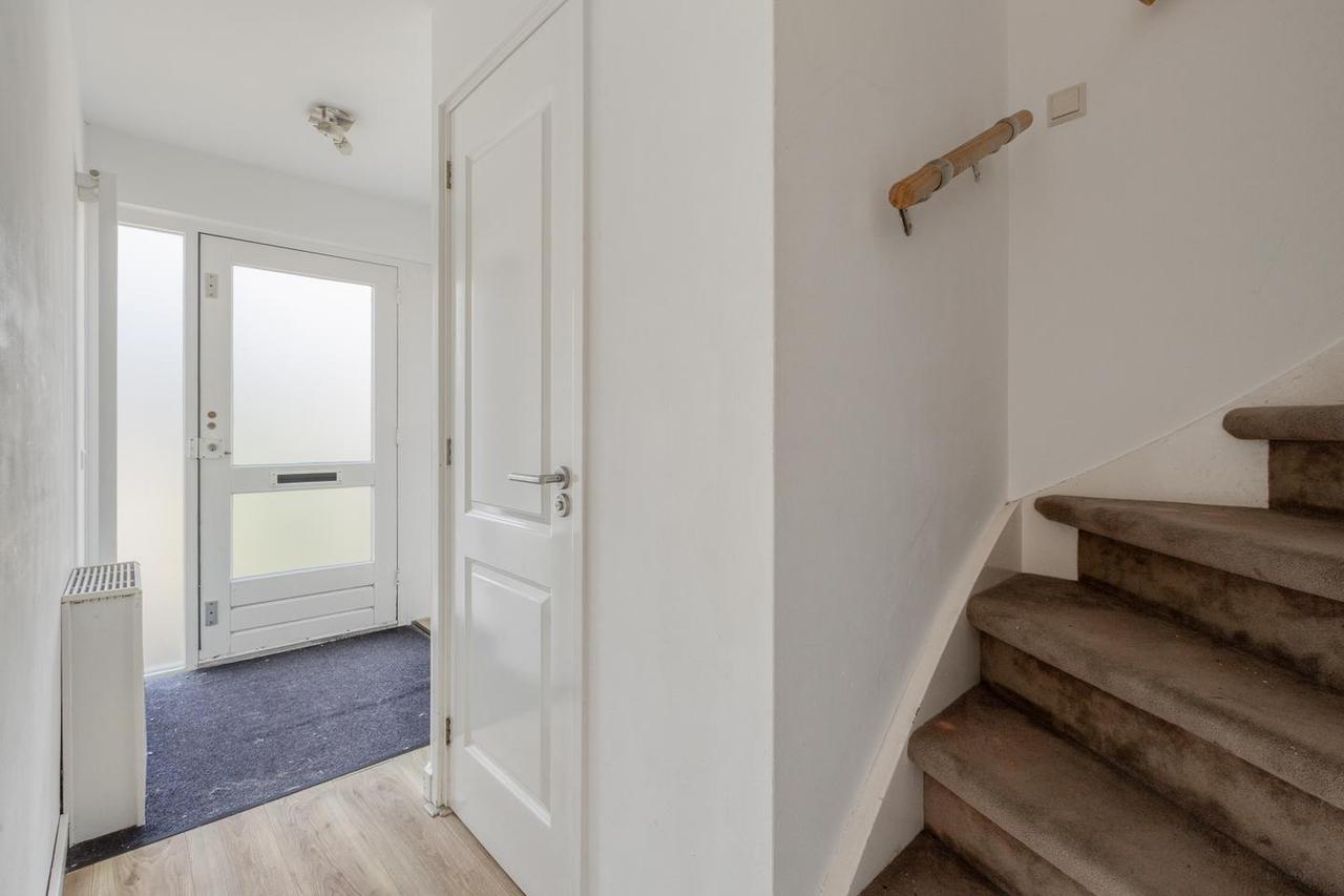 Hoekwoning met 5 slaapkamers en garage - Afbeelding 7