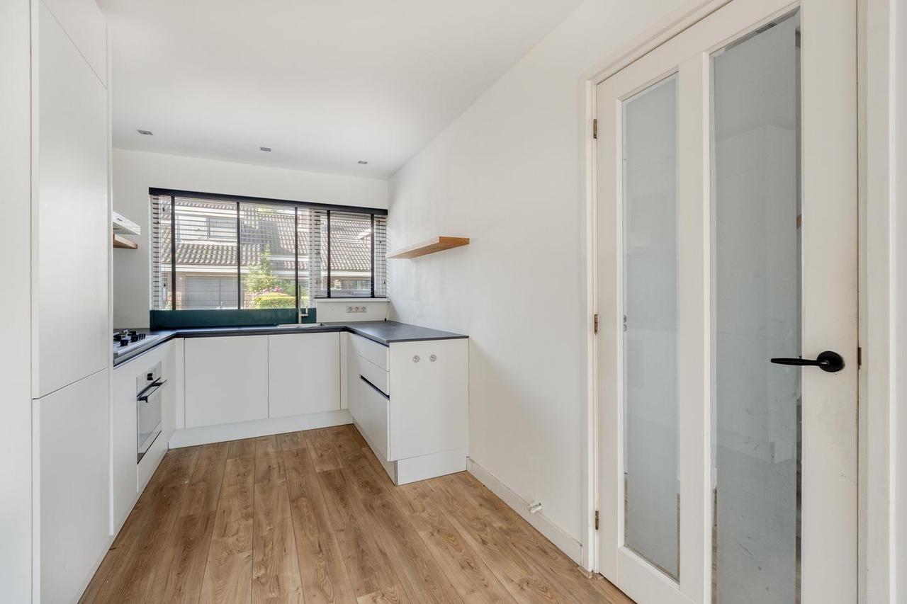 Hoekwoning met 5 slaapkamers en garage - Afbeelding 12
