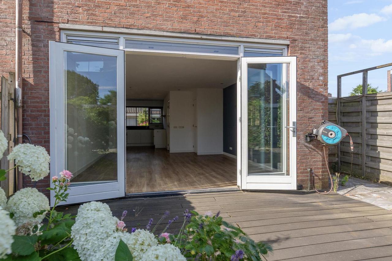 Hoekwoning met 5 slaapkamers en garage - Afbeelding 21